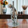 Figurine contrebassiste un cadeau parfait pour les musiciens jouant de la contrebasse