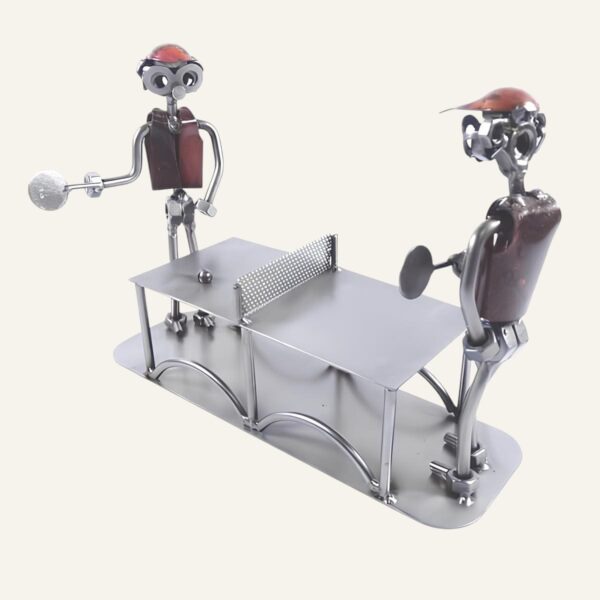 Cadeau ping pong : Une figurine en métal représentant 2 joueurs de ping-pong