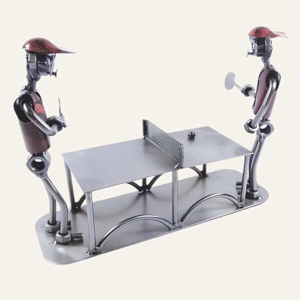 Cadeau ping pong : Une figurine en métal représentant 2 joueurs de ping-pong