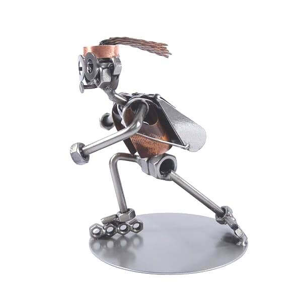 Figurine roller