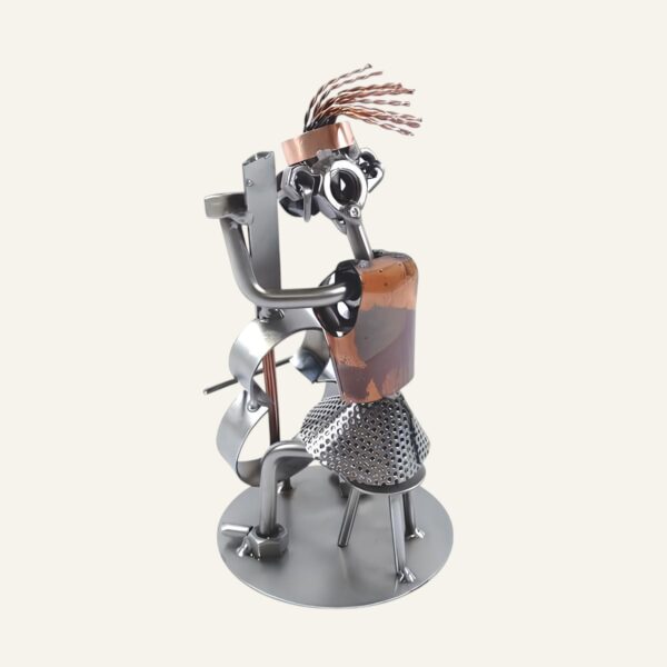 Cadeau violoncelle - Figurine violoncelliste femme