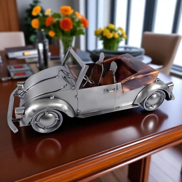 Voiture métal vintage coccinelle