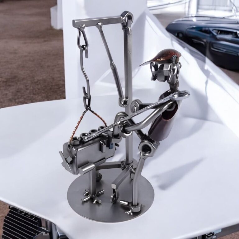 Cadeau pour m?�cano - Figurine m?�cano avec palan �?