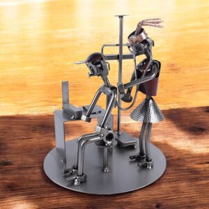 Figurine représentant une femme docteur en métal, un cadeau pour remercier une femme médecin