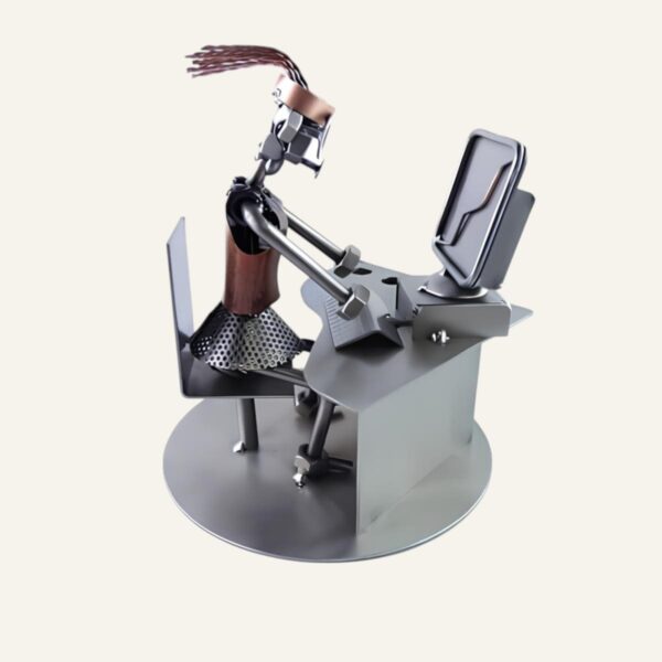 Idée cadeau secrétaire - Figurine secrétaire