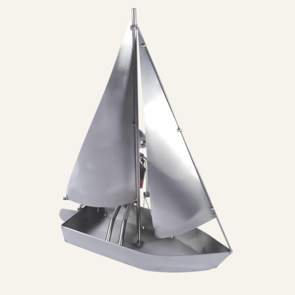 Figurine voilier optimist