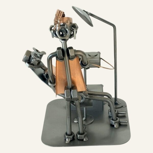 Cadeau dentiste femme - Figurine dentiste en métal