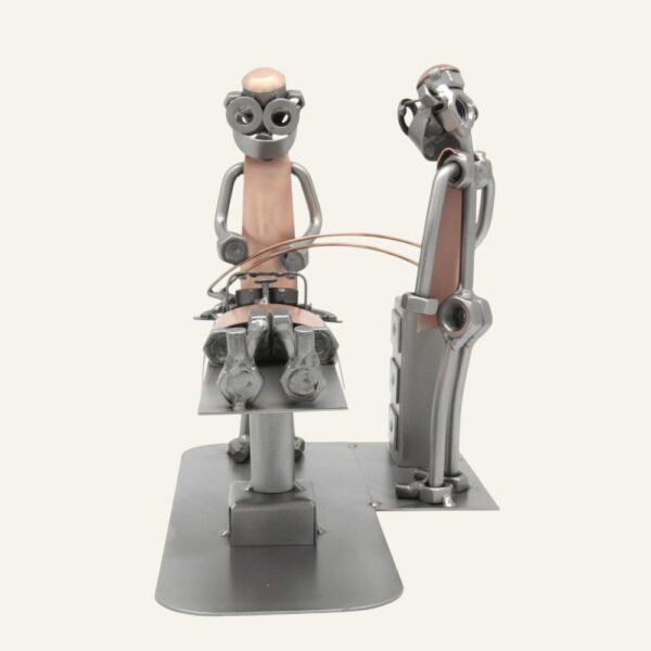 Cadeau médecin humour - Figurine médecin neurochirurgien en métal
