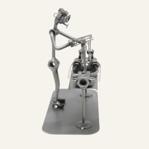 Cadeau acupuncteur - figurine acupuncteur en métal
