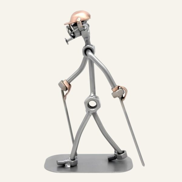 Figurine randonneur homme en métal : une Idée cadeau pour un homme qui pratique la marche à pied