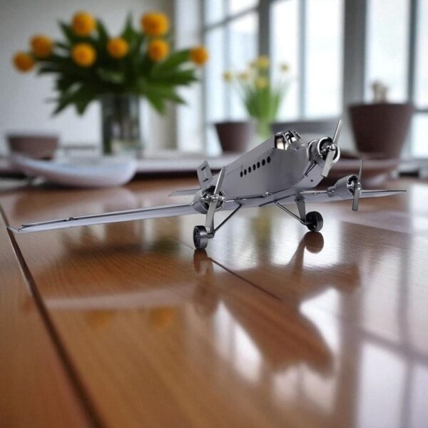 Figurine avion Junkers JU 52 en métal