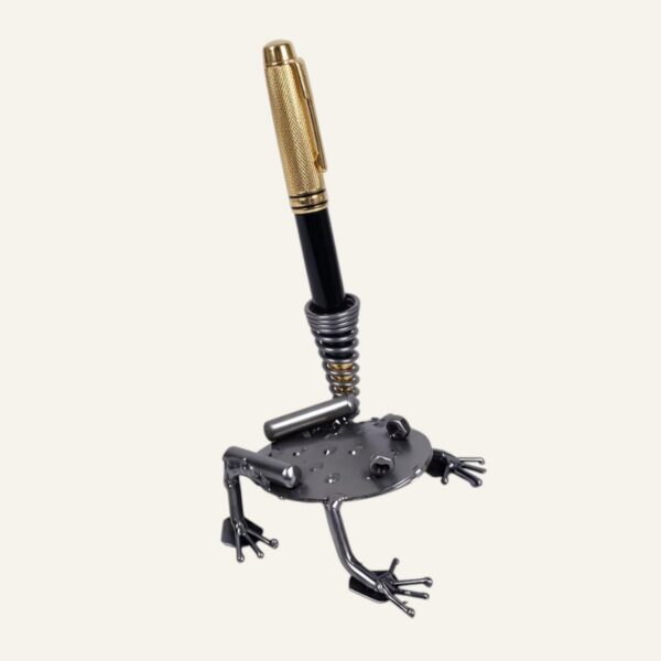 Porte stylo grenouille en métal - Décoration de bureau