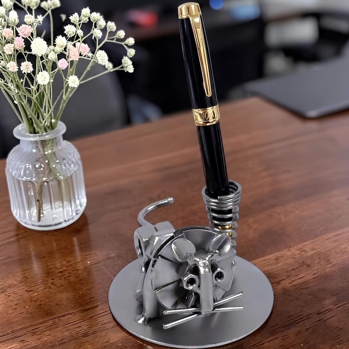 Porte Stylo Lion en métal 3 Porte stylo lion en métal - Décoration de bureau